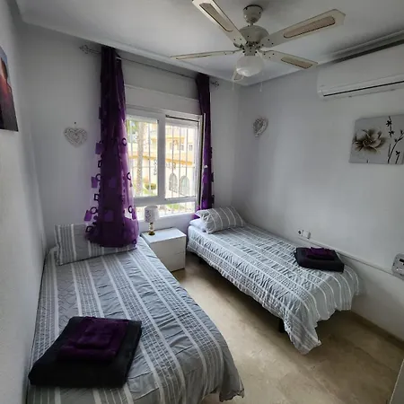 Lejlighed Fabulous 2 Bed 2 Bath !
